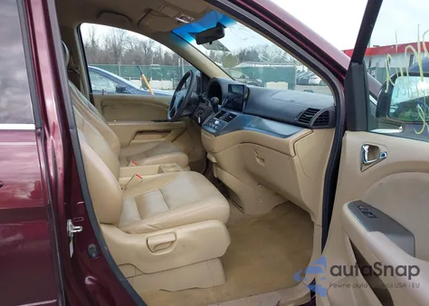 2010 Honda Odyssey from USA, damaged, VIN 5FNRL3842AB031146